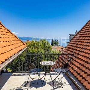 Najam, Opatija - centar, 145m2, luksuzan dvoetažni stan u vili!