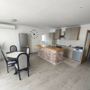 Najam, Opatija, Poljane, 90m2, 2s+db, pogled na more, balkon