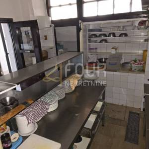 Najam, Otok Krk, Klimno, poslovno-stambeni objekt 1. red do mora