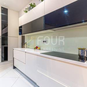 Najam, Rijeka, Centar, 101.20m2, 2s+db, pogled na more