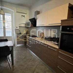 Najam, Rijeka, Centar, 2s+db, 75m2, lođa