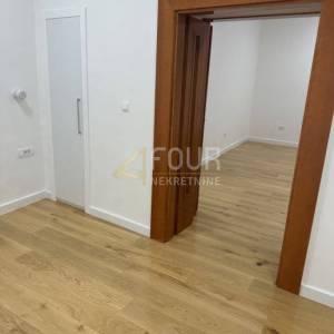 Najam, Rijeka, Centar, 66m2, 3skl, stan pogodan i kao poslovni prostor