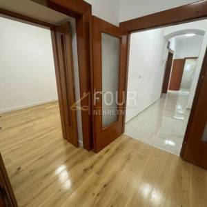 Najam, Rijeka, Centar, 66m2, 3skl, stan pogodan i kao poslovni prostor