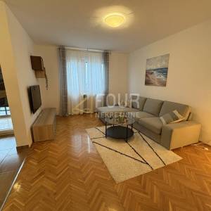 Najam, Rijeka, Krnjevo, 78m2, 3s+db, lođa i pogled na more