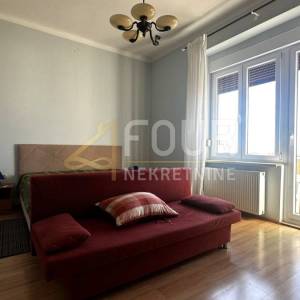 Najam, Rijeka, Pećine, gospodski stan, balkon, pogled na more