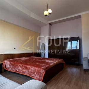 Najam, Rijeka, Pećine, gospodski stan, balkon, pogled na more