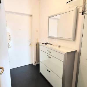 Najam, Rijeka, Podmurvice, 3s+db, balkon, pogled na more