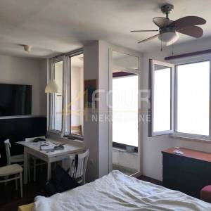 Najam, Rijeka, Škurinje, 28.75m2, garsonijera, lođa