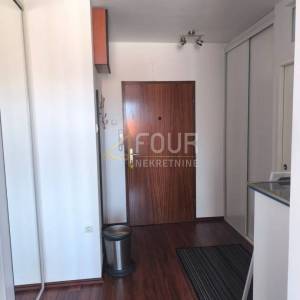 Najam, Rijeka, Škurinje, 28.75m2, garsonijera, lođa