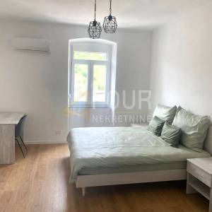 Najam, Rijeka, Sušak, moderan stan, 112.54m2, 3s+db, balkon