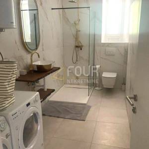 Najam, Rijeka, Sušak, moderan stan, 112.54m2, 3s+db, balkon