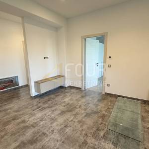 Najam, Rijeka, Trsat, 2skl, 90m2, balkon