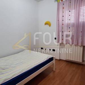 Najam, Rijeka, Zamet, etaža, 105m2, 3s+db, terasa