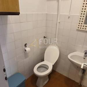 Najam, Rijeka, Zamet, garsonijera, 21.62m2, pogled na more