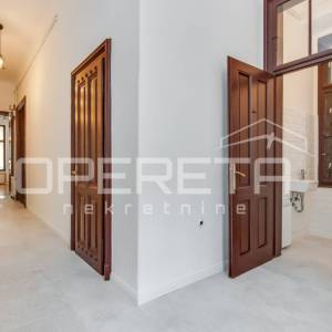 Najam, Stan, Centar, Trg Marka Marulića, 4,5s, 110m2