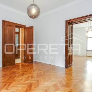 Najam, Stan, Centar, Trg Marka Marulića, 4,5s, 110m2