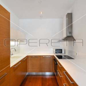 Najam, Stan, Centar, Trg Petra Preradovića, 3s, 106m2