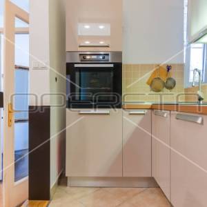 Najam, Stan, Centar, Trg žrtava fašizma, 3s, 126m2