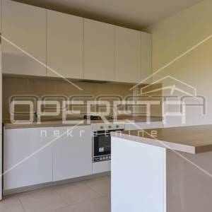 Najam, Stan, Šestine, Dedići, 5s, 183m2