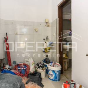 Najam, Ulični lokal, Zaprešić-Centar, Drage Švajcara, 211m2