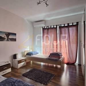 Najam, Viškovo, Marčelji, 90m2, 3s+db, balkon