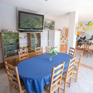 Najam, Viškovo, Saršoni, vila s bazenom