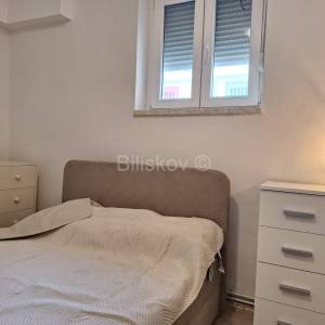 Najam, Zagreb, Maksimir, dvosoban stan, parking, suteren 44m2