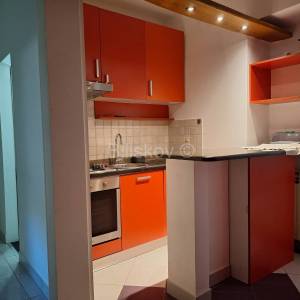 Najam, Zagreb, Maksimir, dvosoban stan, parking, suteren 44m2