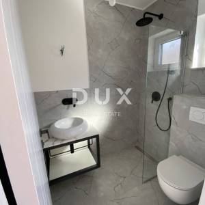 NEVIĐANE, PAŠMAN - Apartmanska novogradnja 1. red do mora