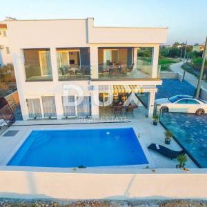 NIN, ZATON - Prekrasna vila s 6 apartmana