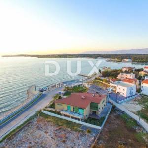 NIN, ZATON - Prekrasna vila s 6 apartmana