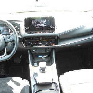 Nissan Qashqai 1.3 MHEV AUTOMATIK *LED, NAVIGACIJA, KAMERA*