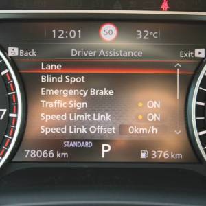 Nissan Qashqai 1.3 MHEV AUTOMATIK *LED, NAVIGACIJA, KAMERA*