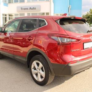 Nissan Qashqai 1.5 dCi *NAVIGACIJA, KAMERA*