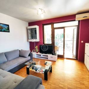 Njivice, prodaja apartmana na 1. katu, 500m od mora!