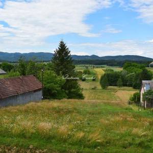  NOVAKI: građevinsko, 4.47 km od Ivanca i 4.47 €/m2 
