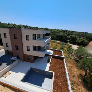 Novalja, Jakišnica, 64m2, 1.kat s pogledom na more