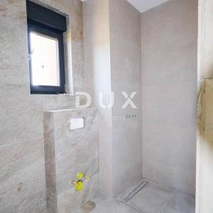 NOVALJA, JAKIŠNICA - Apartman 66m2 na prvom katu s predivnim pogledom na more