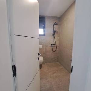 Novalja, Jakišnica, apartman, prizemlje, konoba, vrt