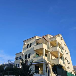 Novalja, odličan trosoban apartman, Smokovačka, pogled