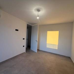 NOVALJA - ŠKUNCINI STANI, VILA 238.96 M2, POGLED NA MORE