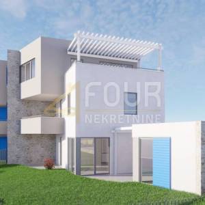 Novi Vinodolski, 3s+db, balkon, moderna novogradnja