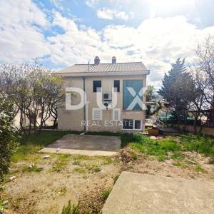 NOVI VINODOLSKI - Apartman 2S+DB, 200 metara od plaže!
