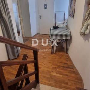 NOVI VINODOLSKI - Dio kuće, 92m2