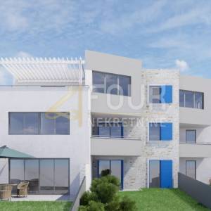Novi Vinodolski, dvoetažni 2s+db, terasa+ balkon, moderna novogradnja