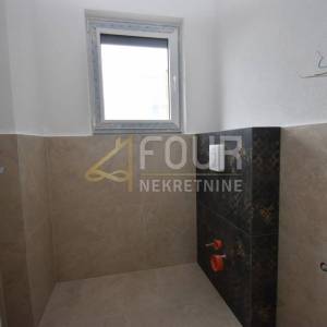 Novi Vinodolski, etaža, 95.41m2, 3s+db