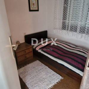 NOVI VINODOLSKI, KLENOVICA - kuća od 150m2 s pogledom na more