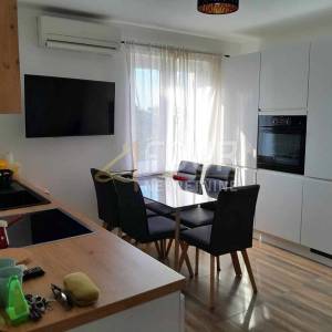 Novi Vinodolski, Klenovica, 39.32m2, 1skl, lođa, pogled na more