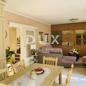 NOVI VINODOLSKI - Kuća u blizini centra i mora