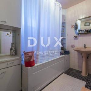 NOVI VINODOLSKI - Kuća u blizini centra i mora